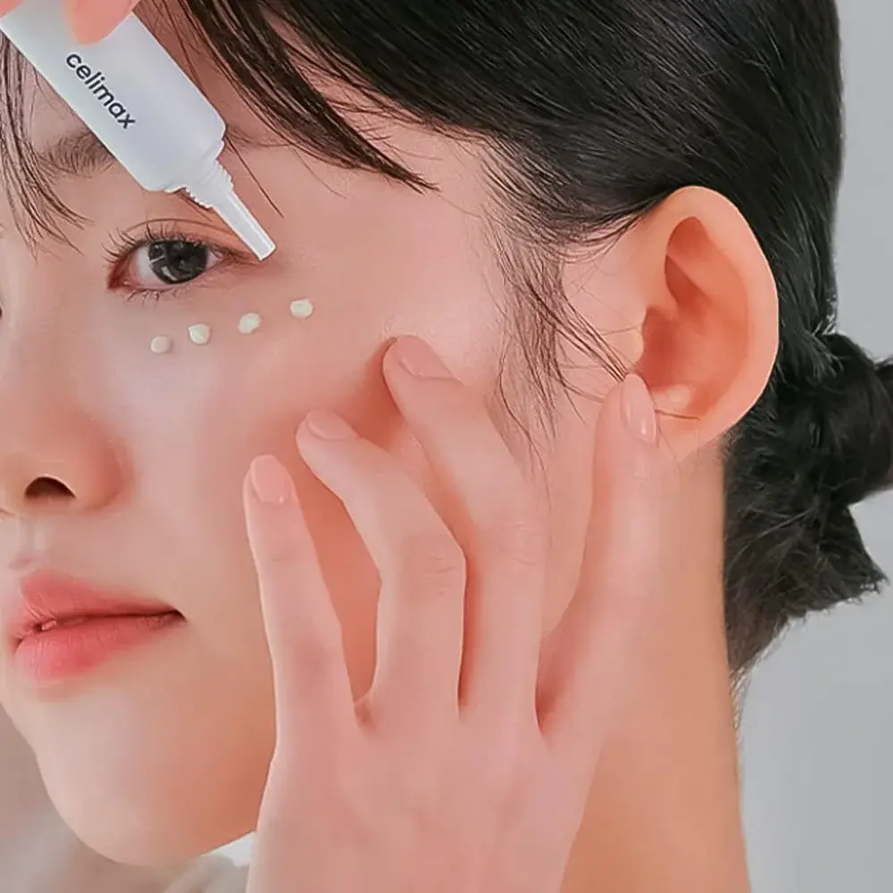 CELIMAX крем для кожи вокруг глаз с нони The Real Noni Ultimate Eye Cream, 20 мл - фото2 CELIMAX крем для кожи вокруг глаз с нони The Real Noni Ultimate Eye Cream, 20 мл - фото2